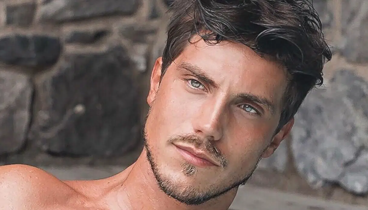 Uomini e Donne il tronista Daniele Dal Moro fa pensare le sue pretendenti, ira del web