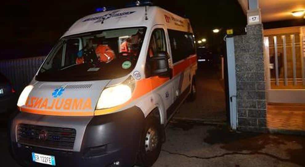 Bari, scontro auto moto a Japigia in via Toscanini, impatto fatale per il giovane centauro, aveva solo 20 anni