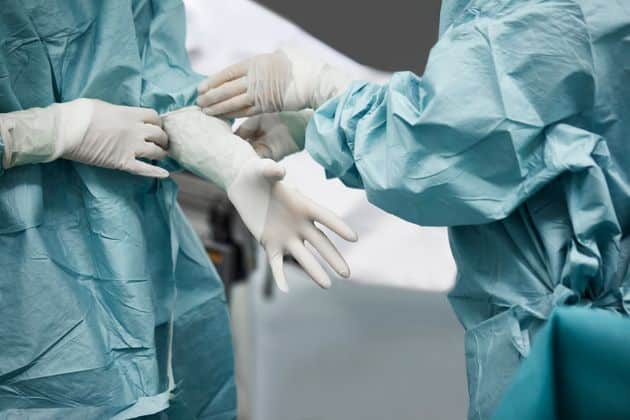 Emergenza Covid-19, focolaio al Niguarda di Milano, evacuato il reparto di Oncologia, per i medici “la malattia non è sparita”