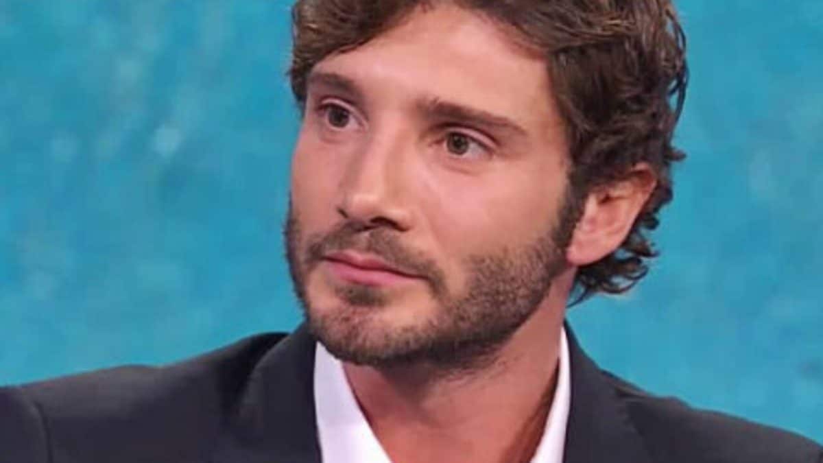 Stefano De Martino infuriato per le dichiarazioni di Belen a Domenica In, cosa sta venedo fuori