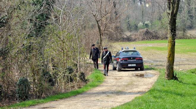 Gioca con i due fratellini, 11enne cade in un fiume e annega, la madre, saputa la notizia, tenta il suicidio