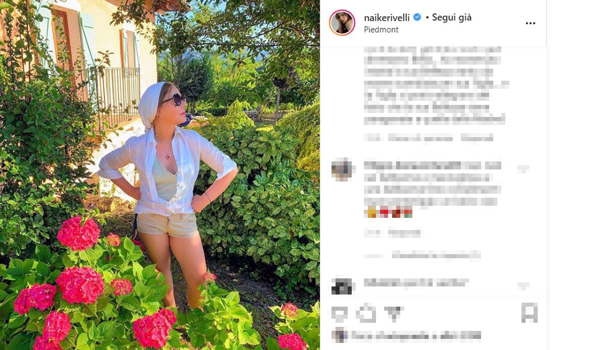 Ornella Muti posta una foto in shorts e il web impazzisce