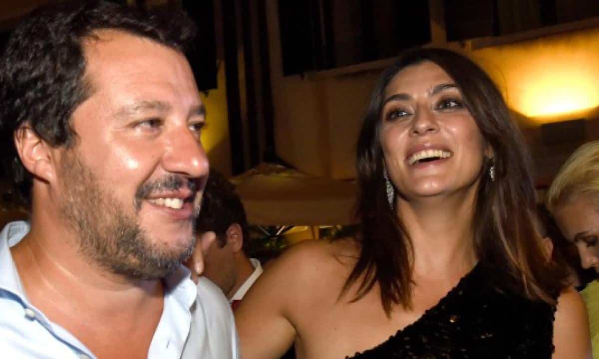 Elisa Isoardi, parla ancora di Matteo Salvini: “Credo sia naturale che una donna …