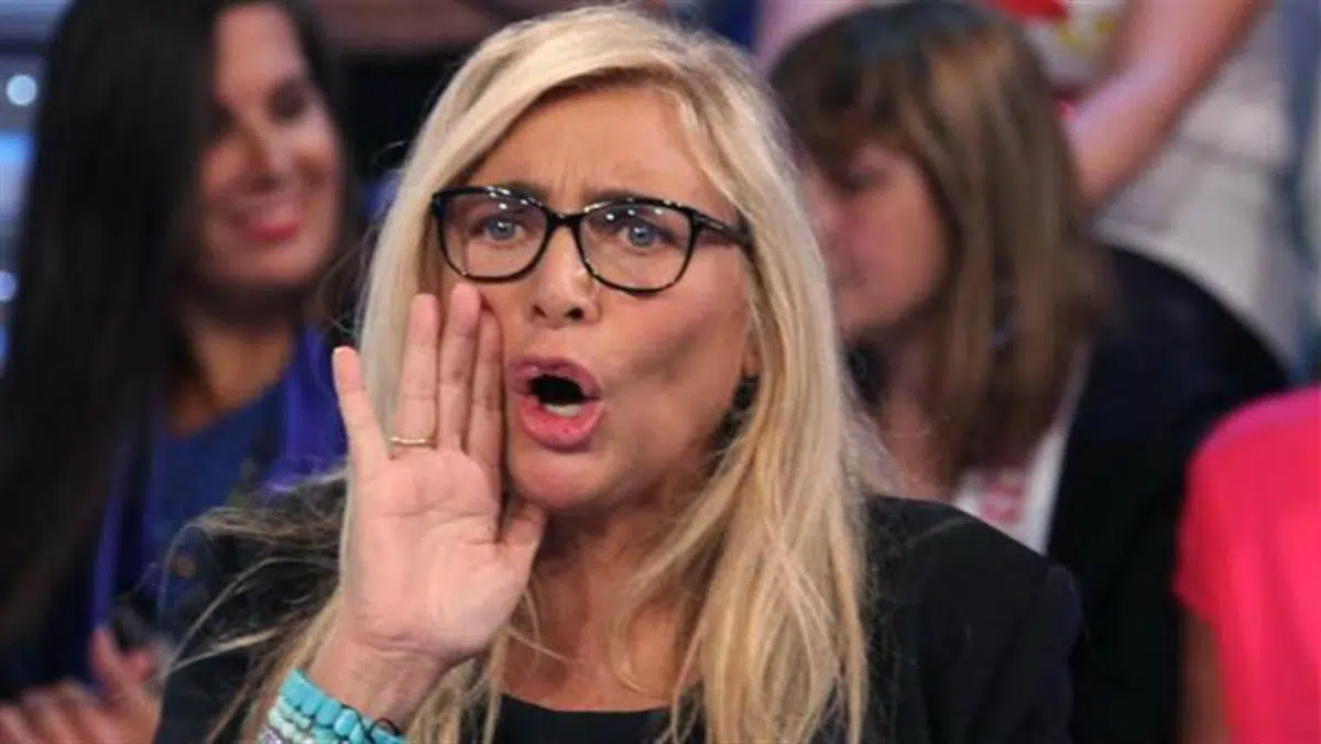 Mara Venier perde la pazienza sui social e litiga duramente con una follower