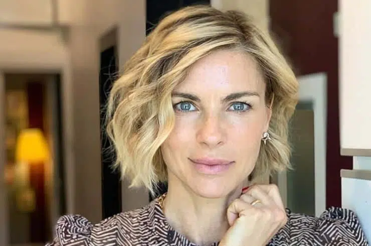 I soliti ignoti, Martina Colombari flirta con un concorrente, Amadeus in grosso imbarazzo, cala il gelo in studio