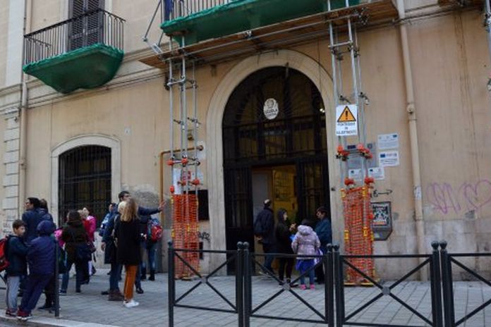 Bari scuola Piccini, salgono i casi, sono ora 11 i positivi, sembra che tutto sia nato da una festa di compleanno