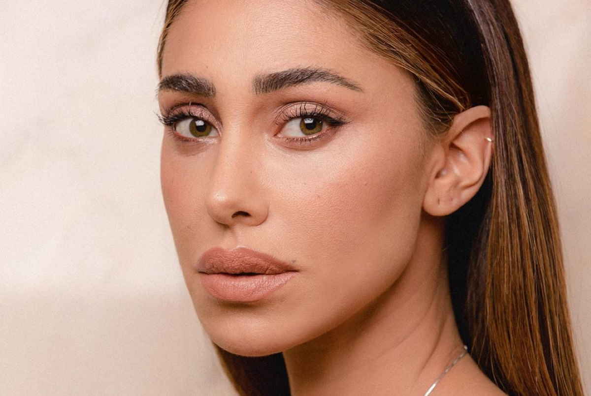 Belen Rodriguez, le chiedono se è triste, la sua risposta è al veleno …