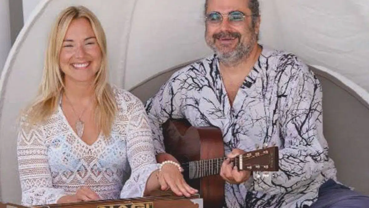 Albano a proposito di Yari e della nuova fidanzata “Sembrano me e Romina” e poi lancia una frecciata a Loredana