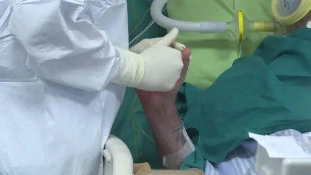 Emergenza Covid-19, in Puglia situazione al limite del collasso, le terapie intensive occupate per il 99,95%