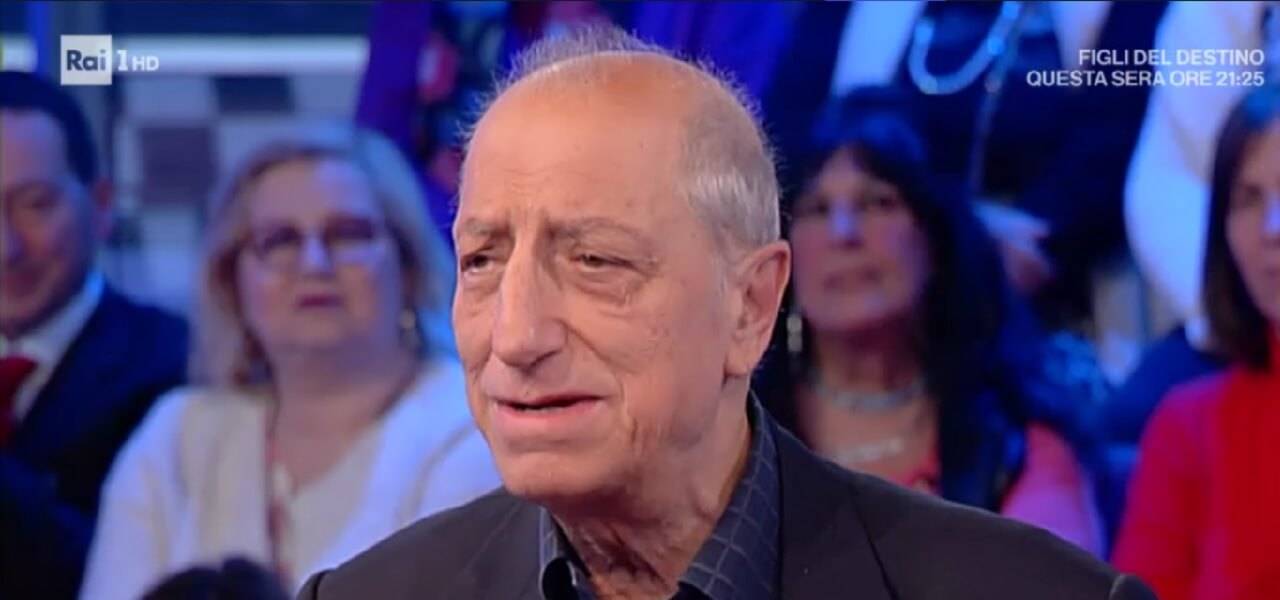 I soliti Ignoti, Pippo Franco: “Vado da uno psichiatra”, momenti di grande imbarazzo in studio