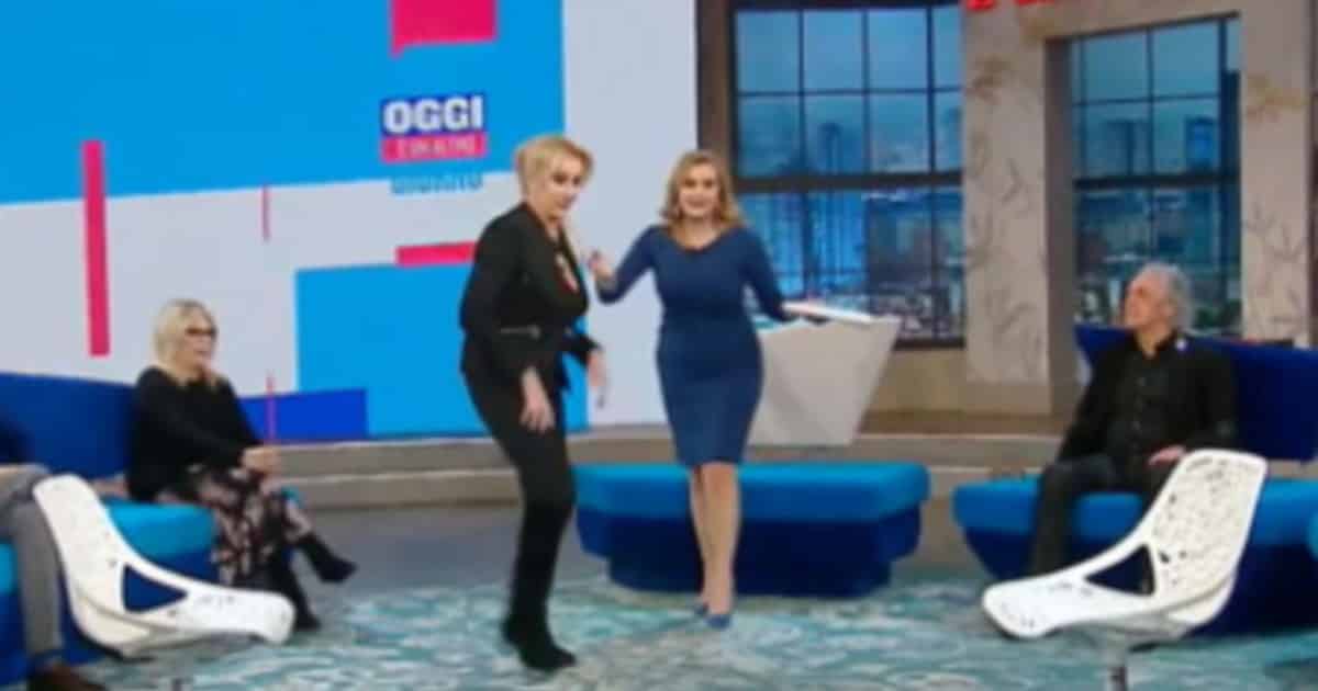 Oggi è un altro giorno, Serena Bortone fuori di sè con l’ospite: “metti le mani a posto”, gelo in studio