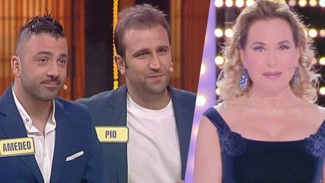 Felicissima Sera, Pio e Amedeo tremendi contro Barbara D’Urso: “ … se non è Canale 5 questo!”