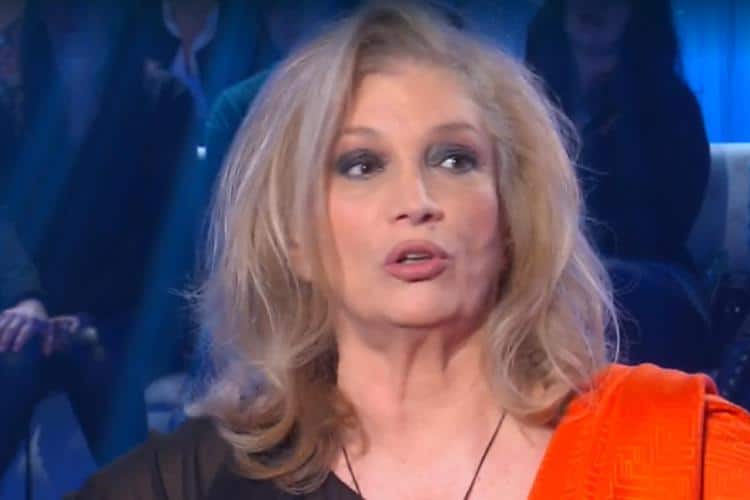 Isola dei famosi, Iva Zanicchi una furia contro Daniela Martani che dice: “Devo essere …