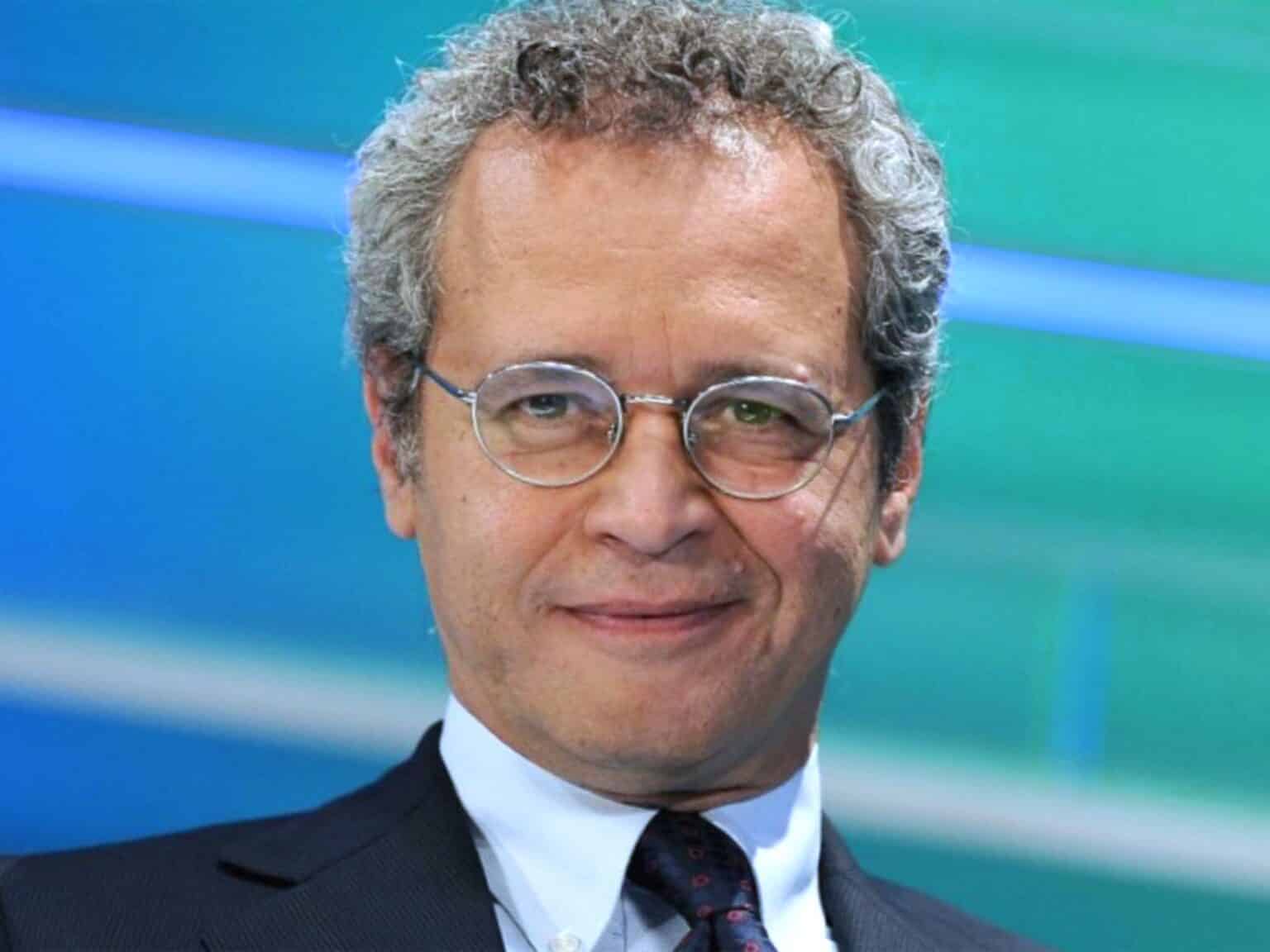 Terribile Gaffe Per Enrico Mentana Al TG Di La7 E Poi Chiede Subito 