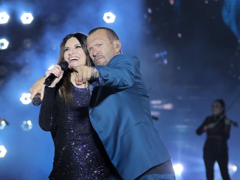 Laura Pausini, diretta su Biagio Antonacci decide di svelare cosa lui le ha fatto e racconta che ….