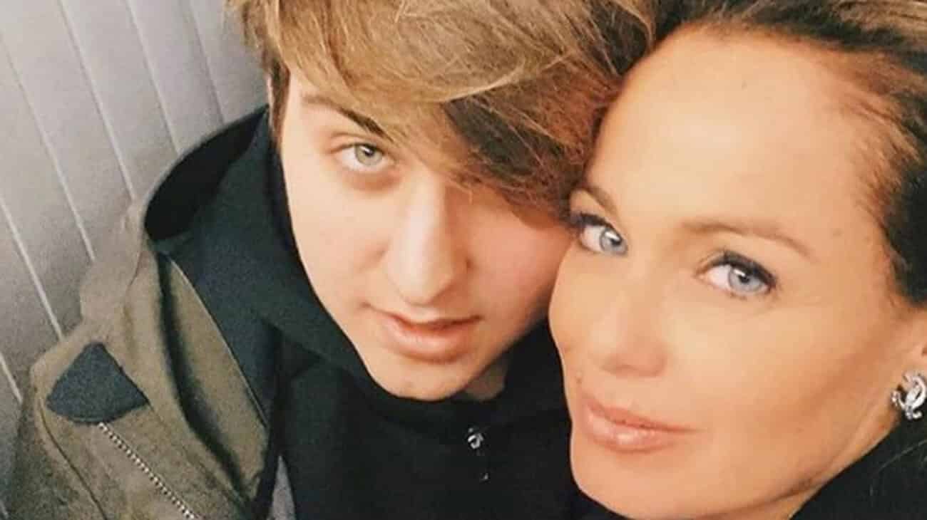 Sonia Bruganelli nella bufera, posta una foto del figlio Davide e …