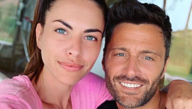 L’Isola, Filippo Bisciglia: “Pamela Camassa deve vincere L’Isola e c’è un motivo”