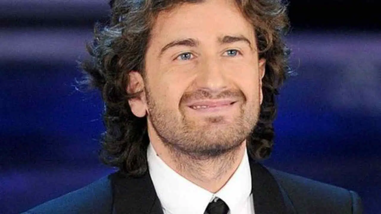 alessandro siani (risorsa del web)