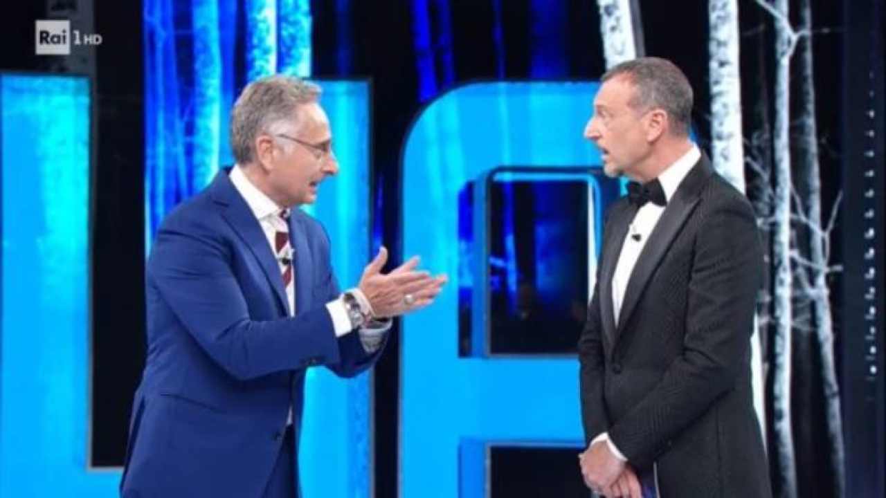 Paolo Bonolis gela Amadeus su Sanremo: “Sanremo? Una messa cantata …”