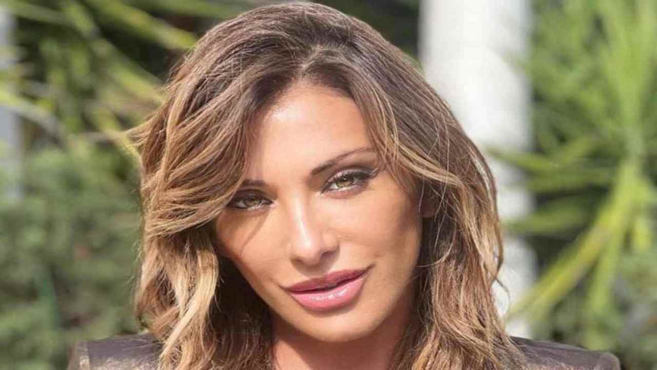 Sabrina Salerno svela il segreto della sua perfetta forma fisica: “Quattro volte a settimana …”