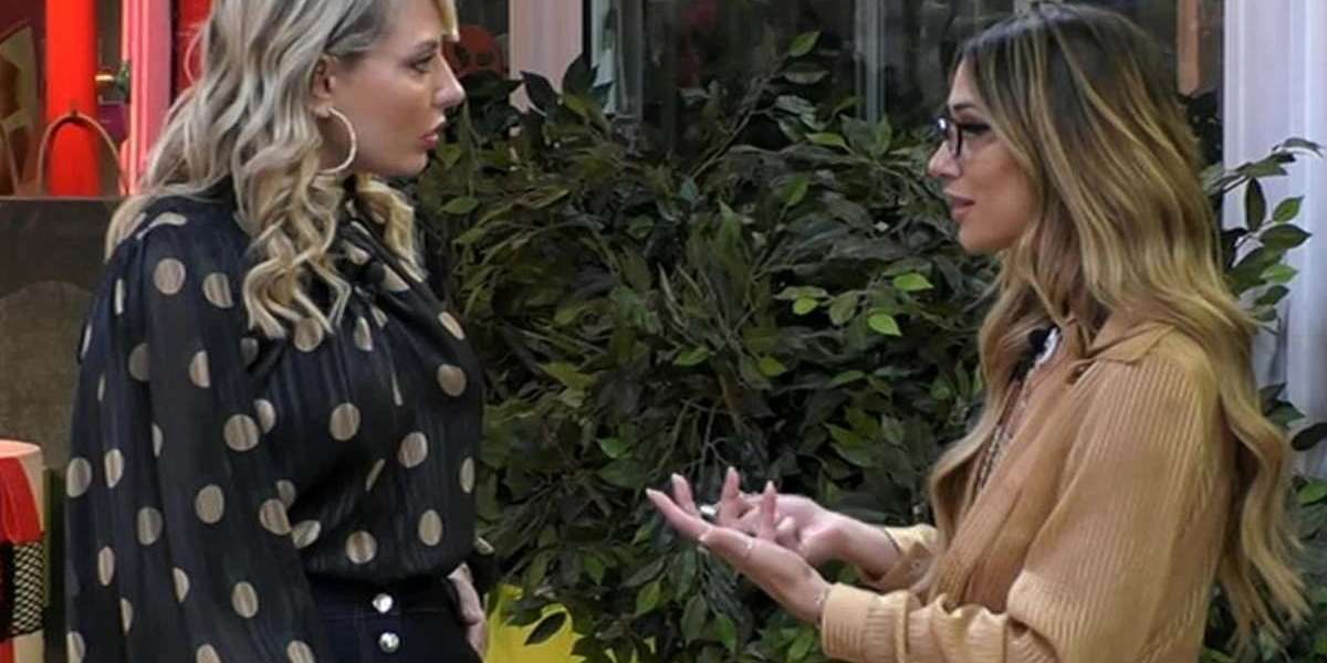 GF Vip, lite violenta tra Soleil e Manila: la Sorge “Non ne posso più perchè sei …”