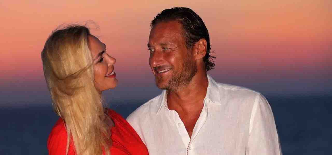 Ilary Blasi a Sabaudia, Francesco Totti va a vivere con Noemi Bocchi