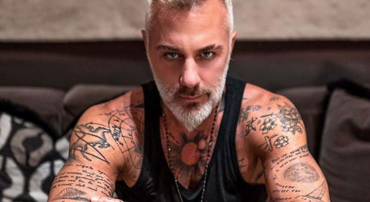 Gianluca Vacchi nella bufera dopo le accuse dell’ex colf e lui sui social decide di …