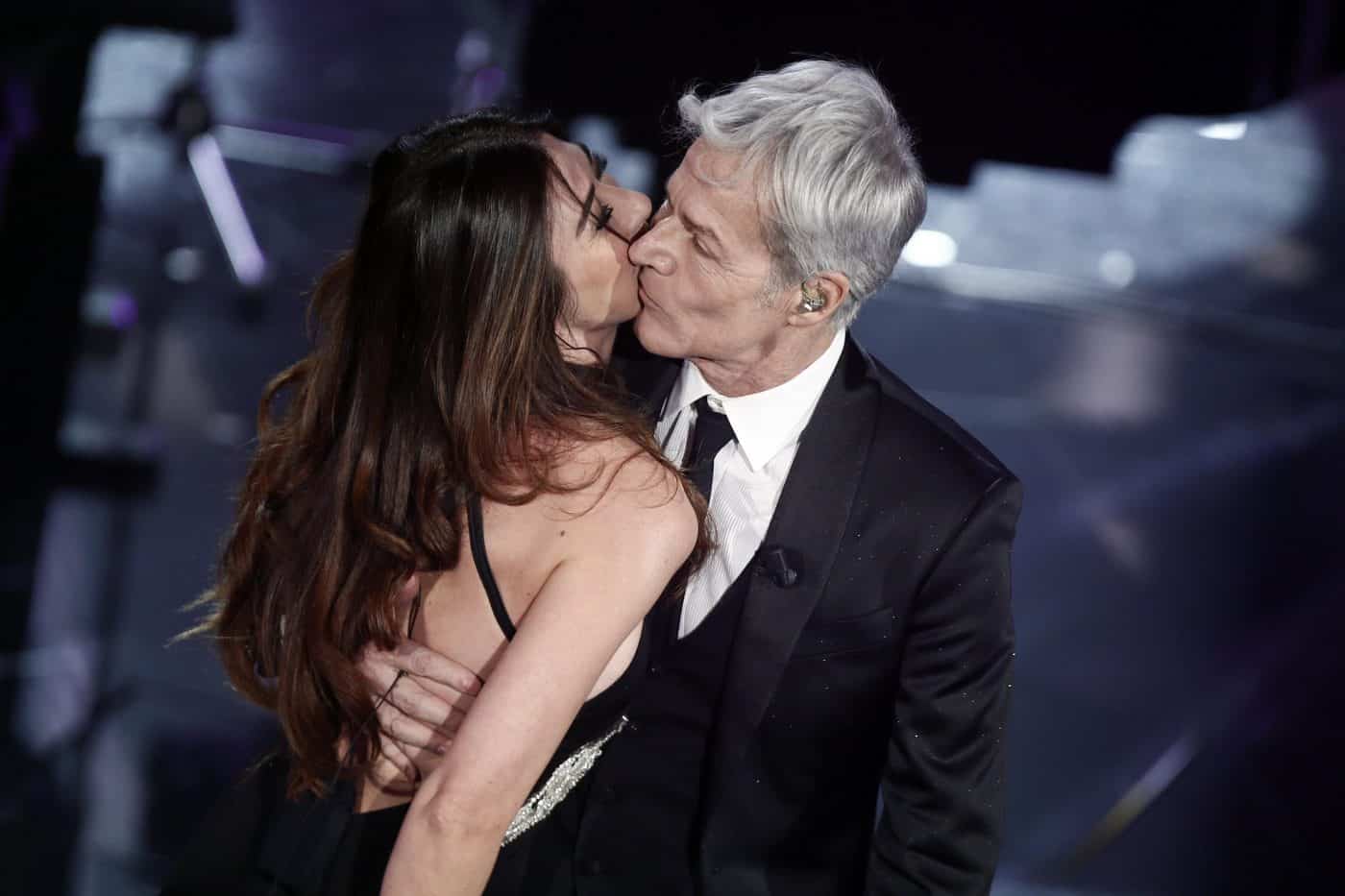 Claudio Baglioni e Virginia Raffaele, gossip sul loro amore, poi arriva il chiarimento