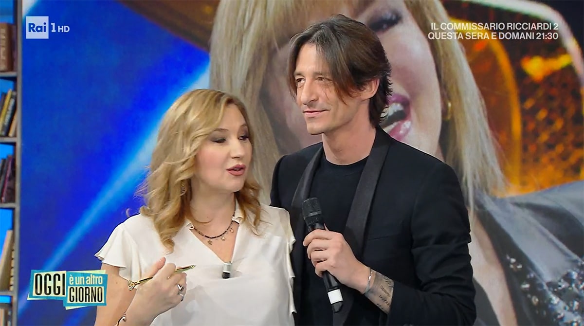 Oggi è un altro giorno, Serena Bortone fa una terribile gaffe con Francesco Oppini, cala il gelo in studio