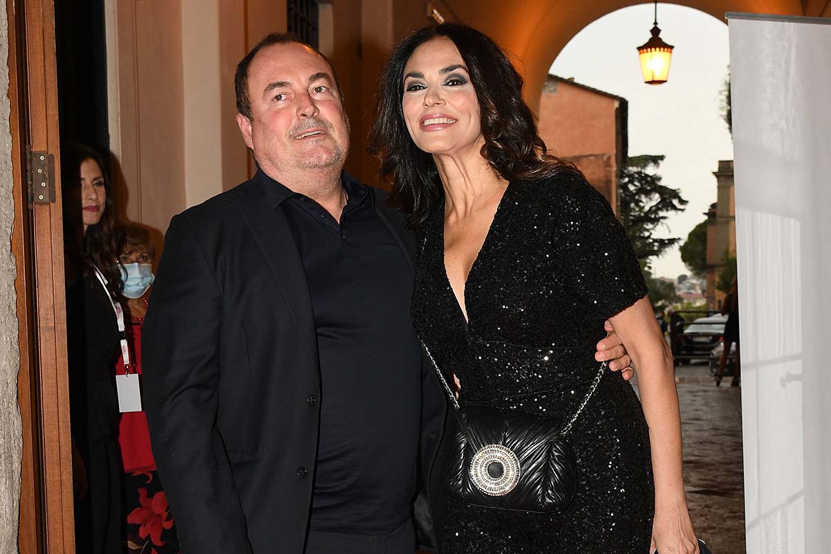 Maria Grazia Cucinotta, il marito Giulio Violati senza freni “Cosa è lei per me”