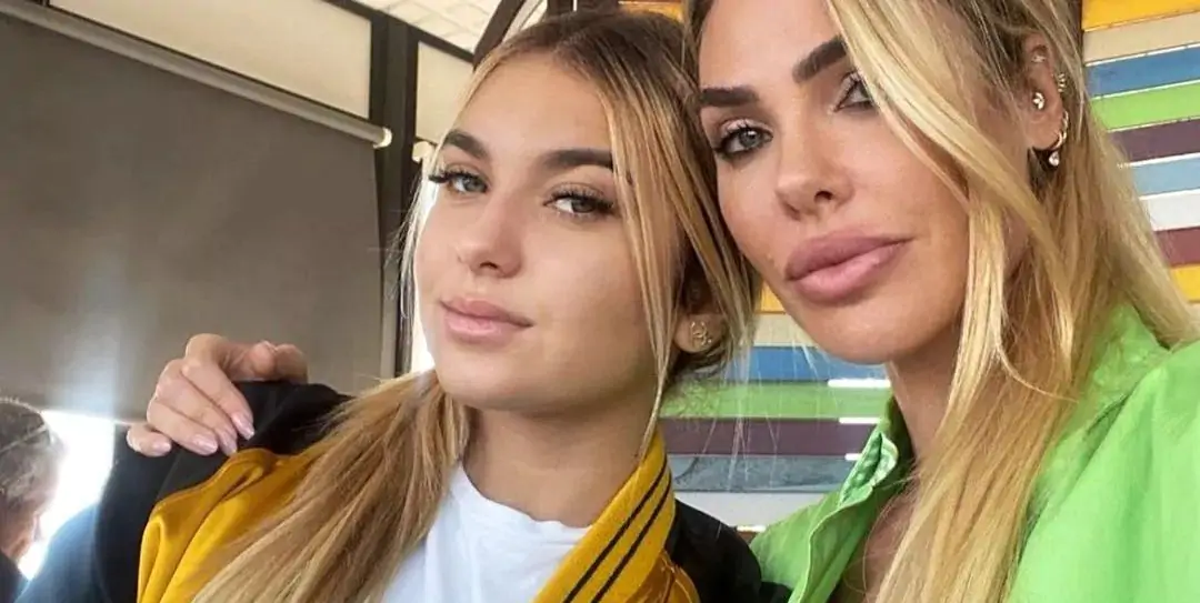 chanel e ilary (riosrsa del web)