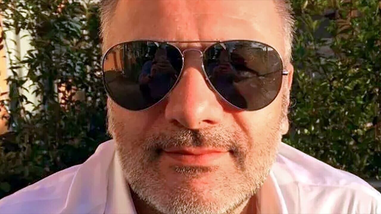 Giorgio Panisi, 53 anni, è tragicamente scomparso a causa di uno shock anafilattico dopo aver assunto un antibiotico, nonostante la sua allergia alla penicillina. L'incidente si è verificato nella sua abitazione a Reggiolo.