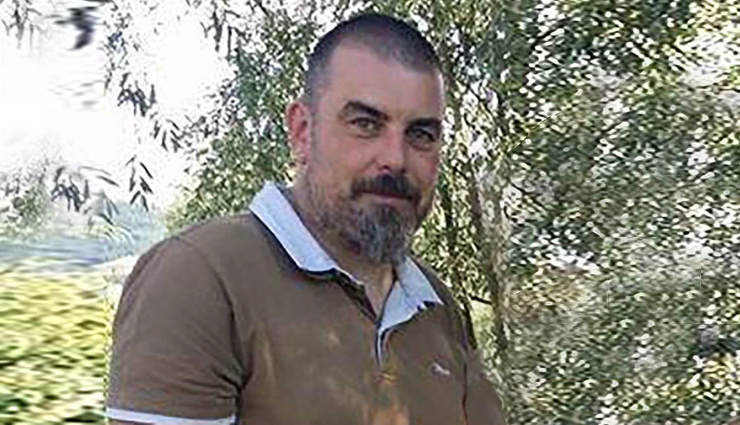 La tragica morte di Agostino Damia per un arresto cardiaco durante una festa di compleanno ha lasciato la comunità di Tagliacozzo in lutto.