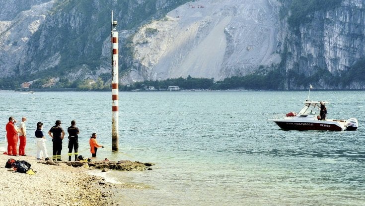Tragedia nel Lago di Como: subacquea perde la vita durante un'immersione a Moregallo.