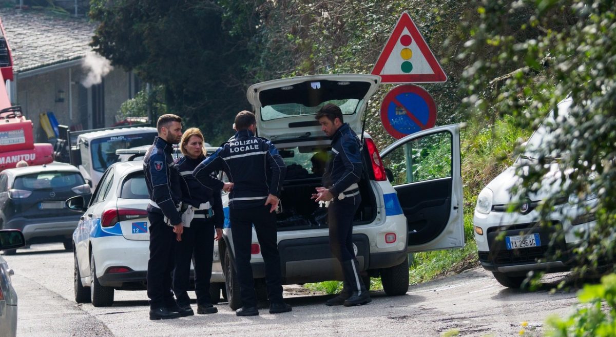 Pierluigi, 17 anni, muore investito da un furgone mentre si recava a prendere l’autobus per andare a scuola