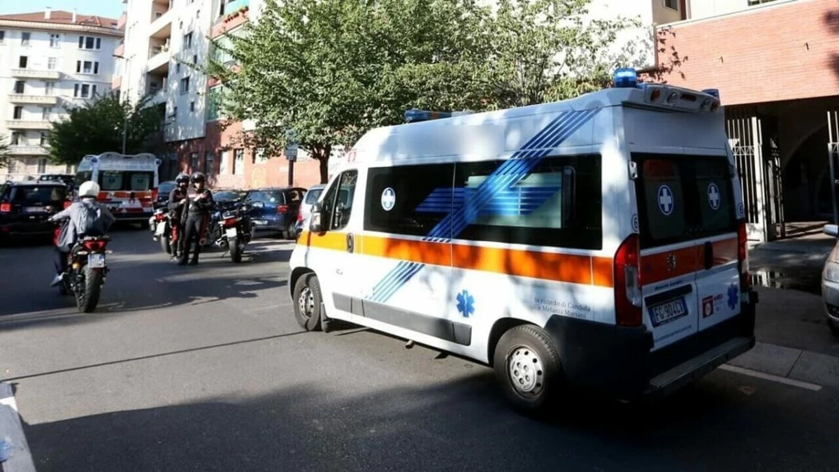 Un ragazzo minorenne ha aggredito il suo professore di matematica dopo essere stato bocciato all'Istituto tecnico economico "Leonardo da Vinci" di Milazzo, Messina.