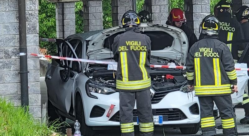 auto esplosa