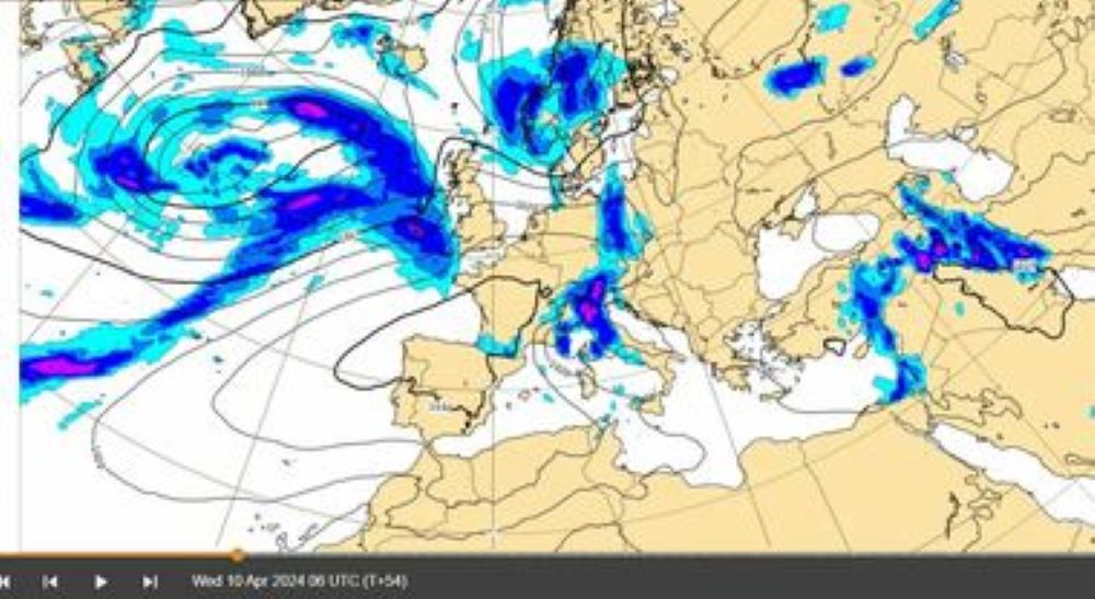 Italia, effetti della Tempesta Pierrick: temporali e ondata di freddo in arrivo