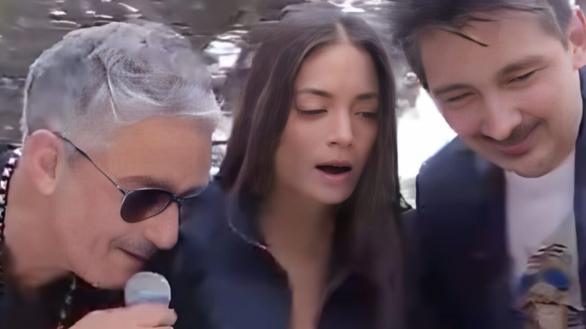 Elodie si maschera da fan e sorprende Fiorello in diretta a Viva Rai 2