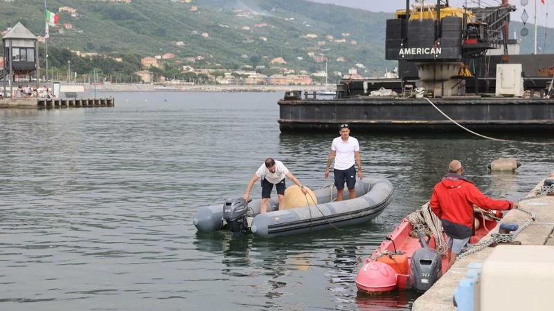 Donna muore dopo incidente a Lavagna: auto cade in mare con tutta la famiglia