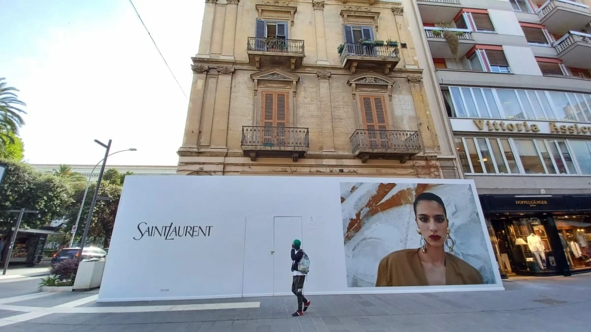 Apre Saint Laurent in via Sparano: Bari diventa meta del lusso