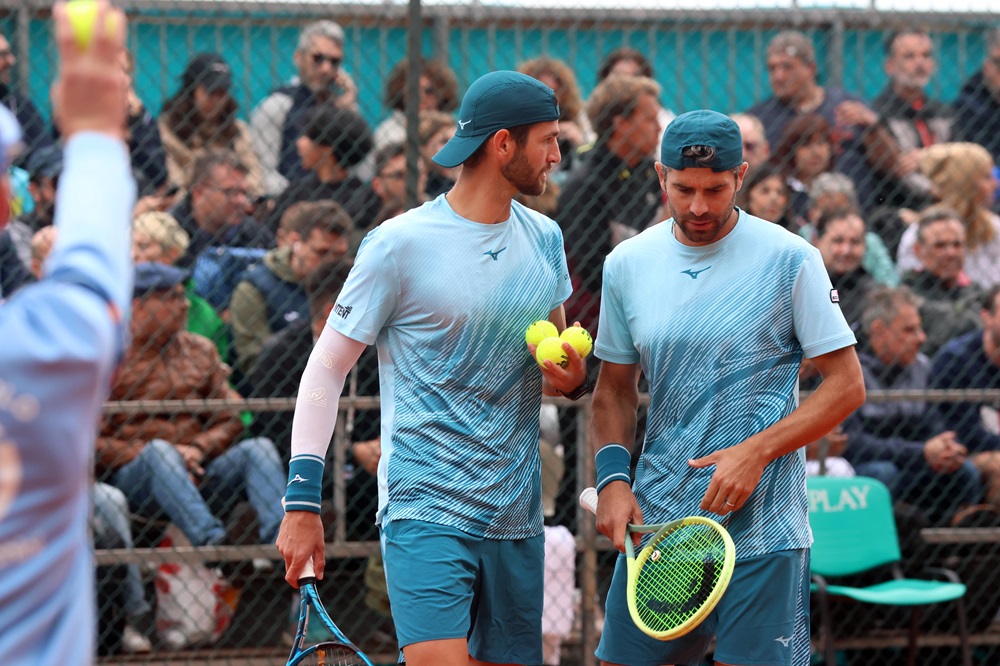 Bolelli e Vavassori trionfano al torneo Atp 500 di Halle: vittoria in due tie-break contro Keawietz-Puetz