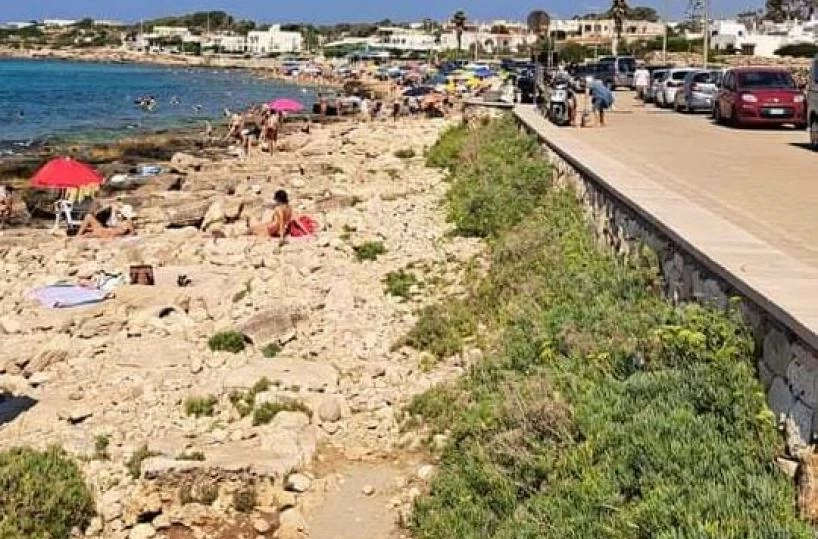 Tragedia a Felloniche: anziana muore dopo un malore in mare