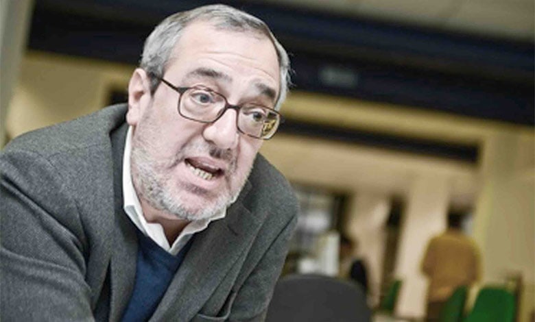Paura per Enrico Testa, caporedattore di Rai Sport, morso da un ragno violino