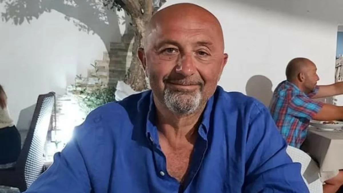 Un uomo di 64 anni, Paolo Tassi, è morto dopo essere stato punto da vari insetti a Casalecchio di Reno, nei pressi di Bologna.