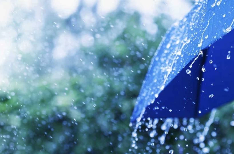 L'anticiclone che ha dominato l'Europa centrale e il Mediterraneo negli ultimi giorni inizia a cedere, portando a un peggioramento delle condizioni meteo in alcune zone d'Italia, soprattutto al Sud e sulle due Isole Maggiori.
