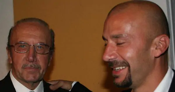 Addio a Gianfranco Vialli, padre del campione Gianluca: si spegne a 95 anni a Cremona. Uomo d’impresa e di famiglia, lascia un’eredità di affetto.