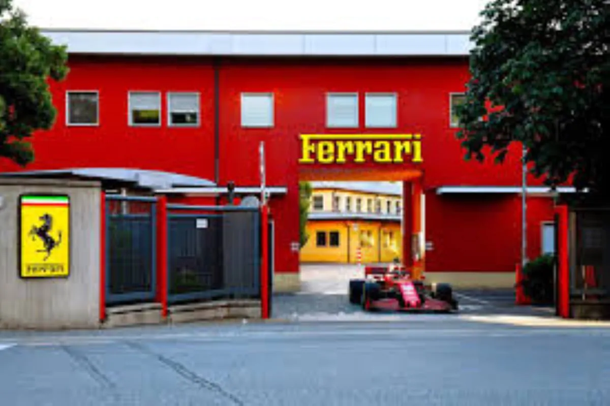 Ferrari premia i suoi dipendenti con un bonus di Natale di 14mila euro a testa grazie al secondo posto nel Mondiale