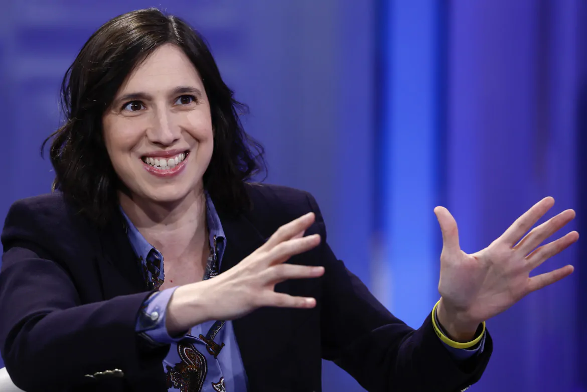 Il Partito Democratico guidato da Elly Schlein affronta crescenti tensioni interne, con critiche da parte dei senior del partito e sfide imminenti alle regionali.