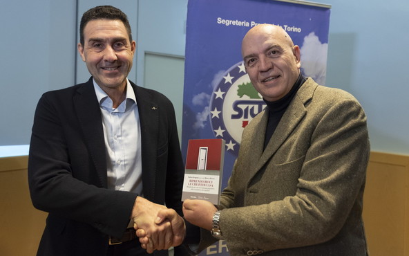 L'europarlamentare leghista e il leader di Democrazia Sovrana e Popolare trovano terreno comune su sicurezza, antieuropeismo e critica alle élite. Un sondaggio li premia.